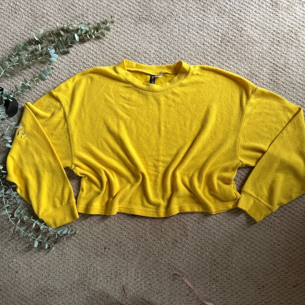 Bright Yellow Cropped Sweater